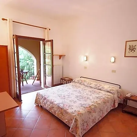 Voce Del Mare Hotel 2*