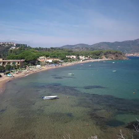 Voce Del Mare 호텔 카폴리베리