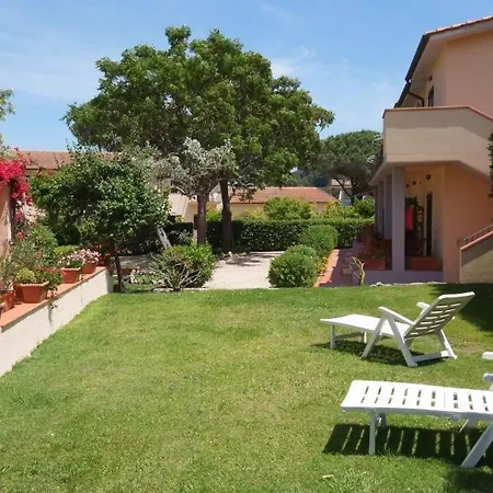 Hotel Voce Del Mare 2*