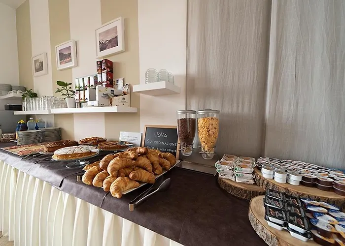 Hotel Voce Del Mare 2*